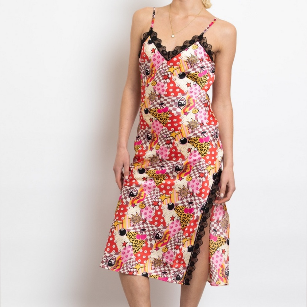 Daisy Street Star and Peace Sign Patterned Slip Dress